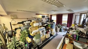 Photo 21- click for photo gallery